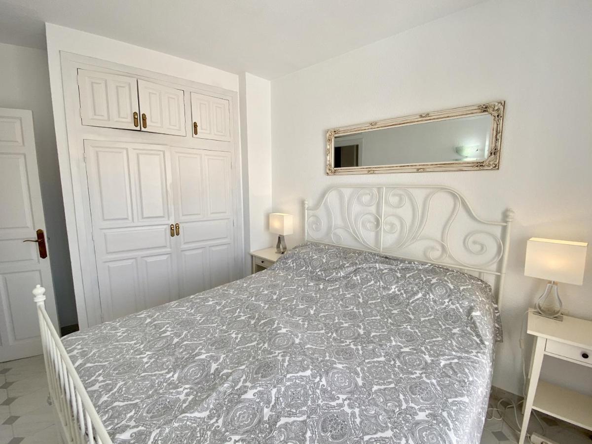Apartamento Plaza Cavana Nerja Bagian luar foto